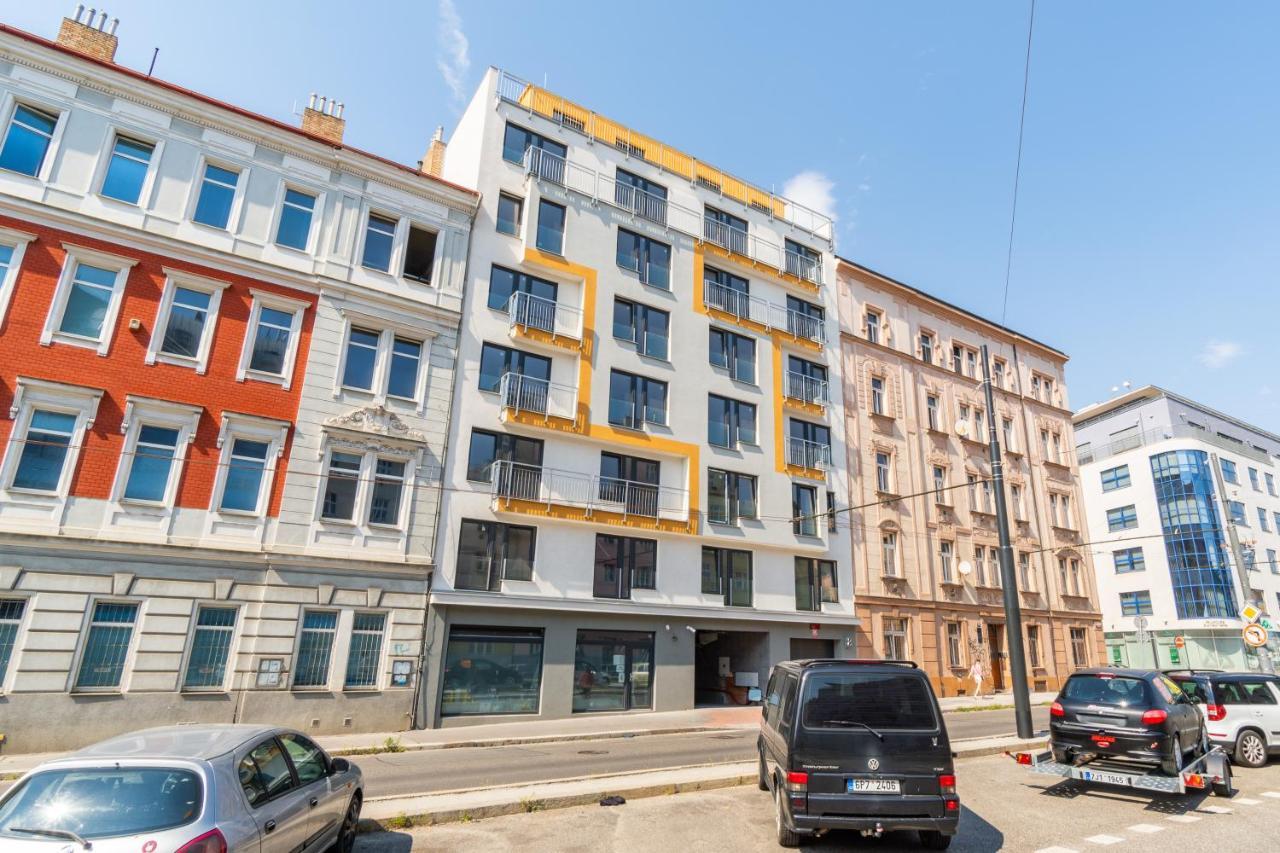 Brand New Studio Apartment #21 With Free Secure Parking In The Center 布拉格 外观 照片